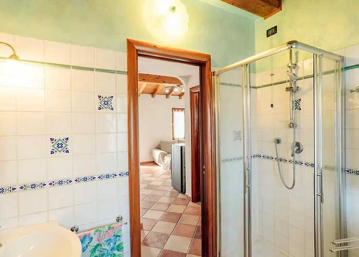 Sea View - Private Pool Overlooking The Sea * Leivi